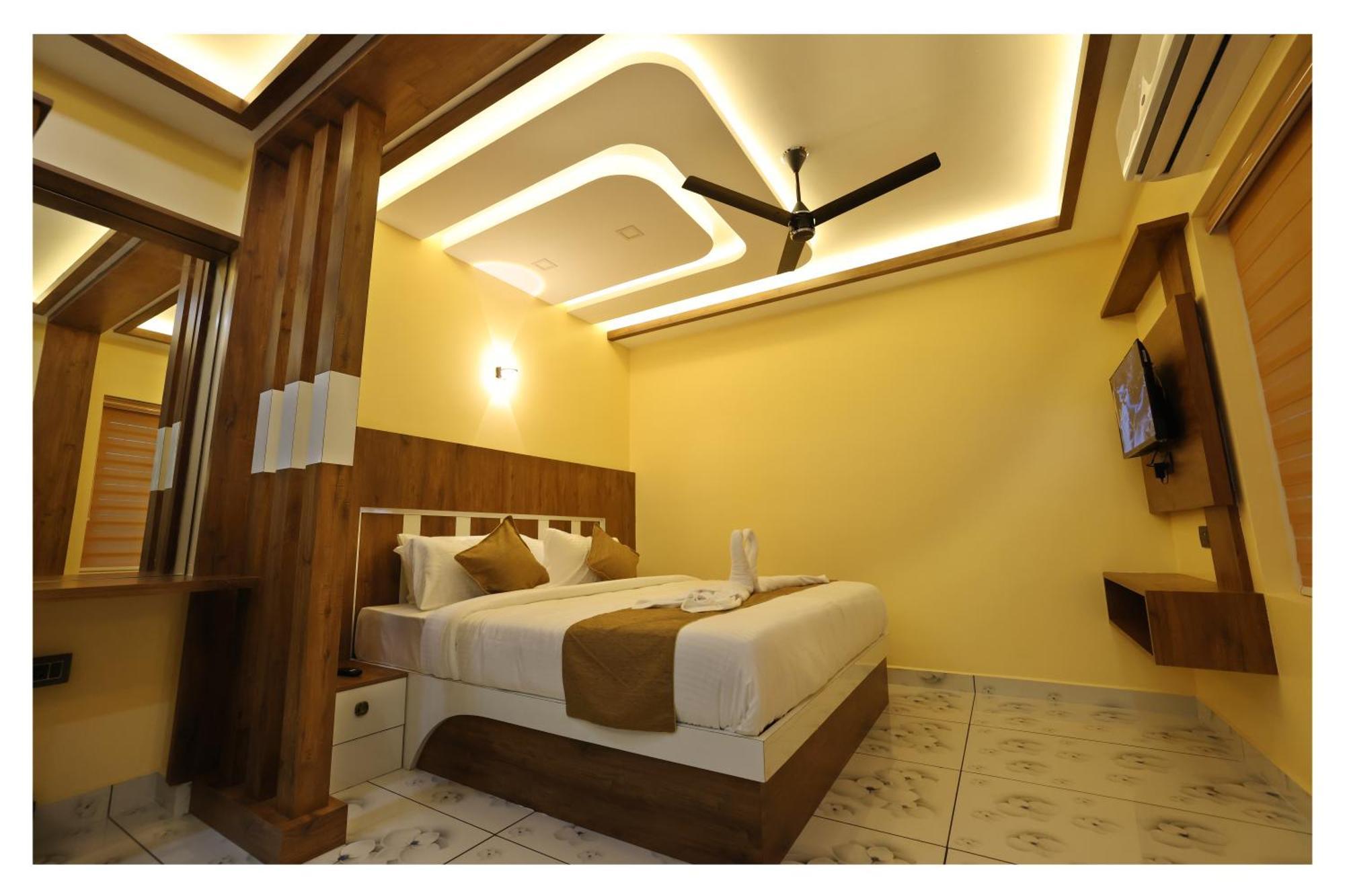Hydel Palace Athirappilly By Bestinn Leisure מראה חיצוני תמונה