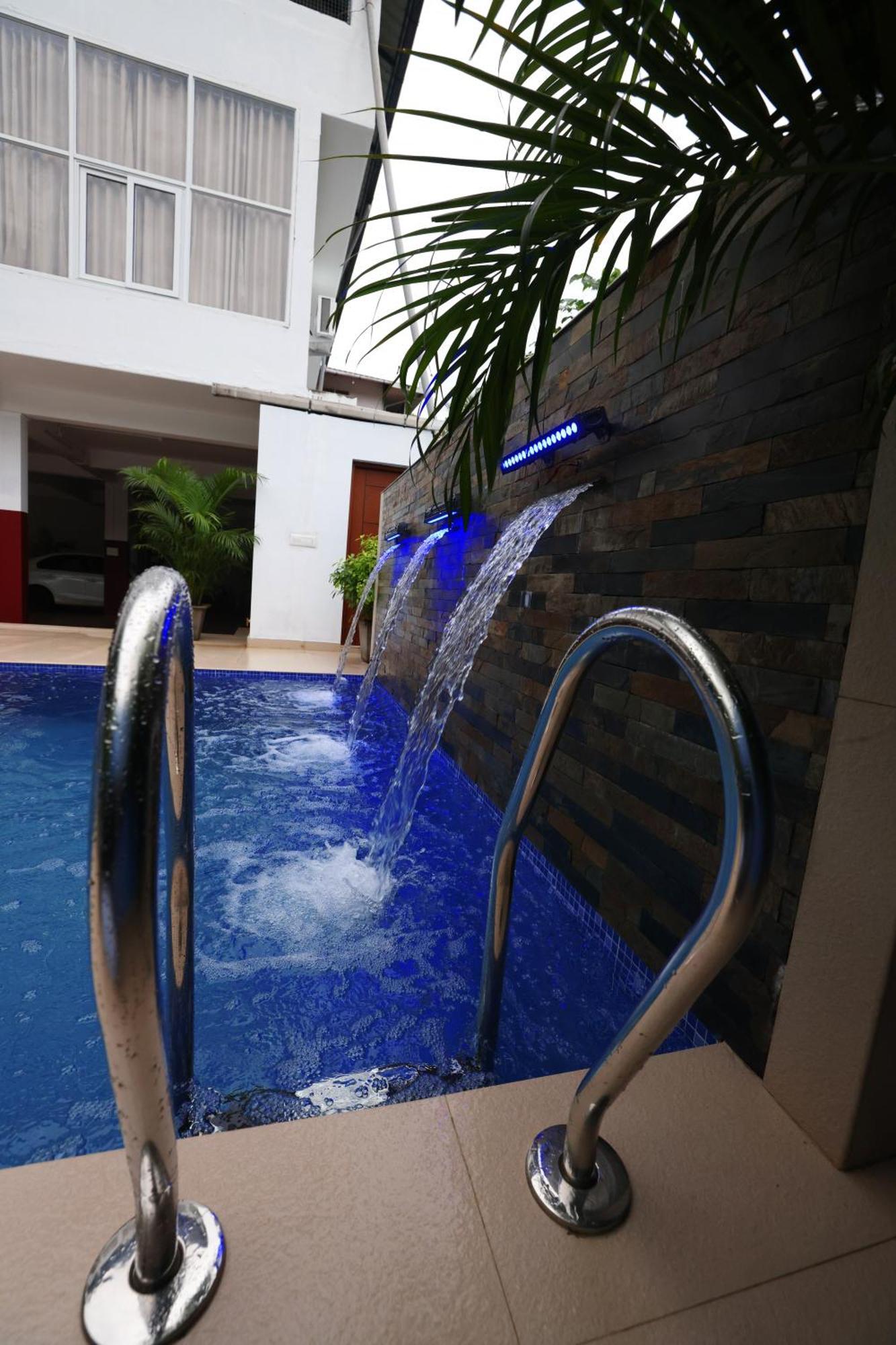 Hydel Palace Athirappilly By Bestinn Leisure מראה חיצוני תמונה